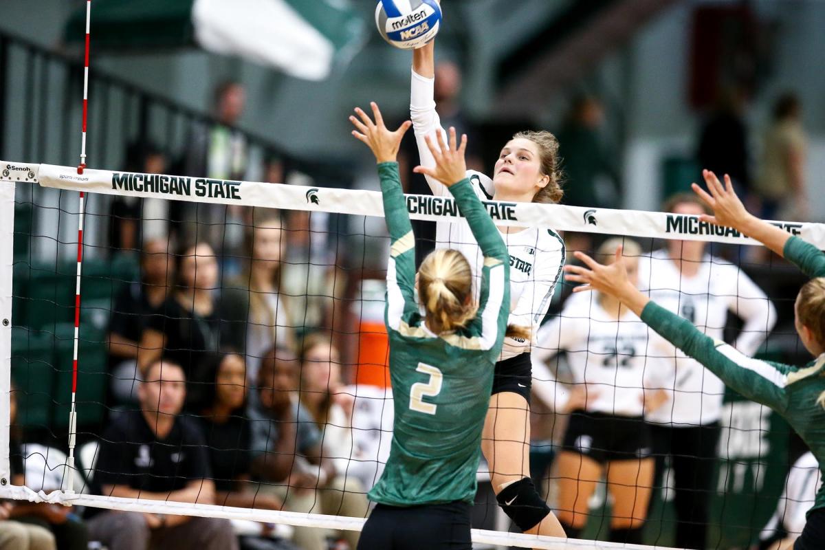 Michigan State Volleyball (PHOTO:  MSU SID)